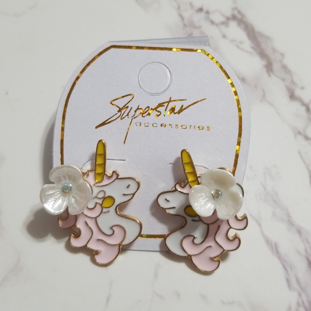 Unicorn stud earrings